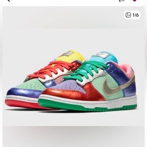 Nike Womens Dunks Sunset Pulse 9.5 NEW